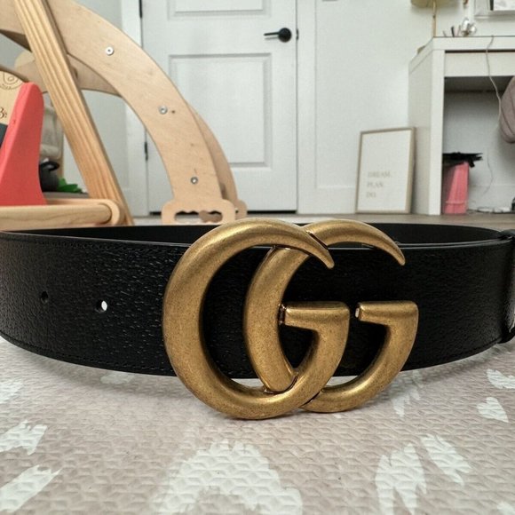 Gucci Unisex Black Leather Metal Double G Buckle Belt display picture 3